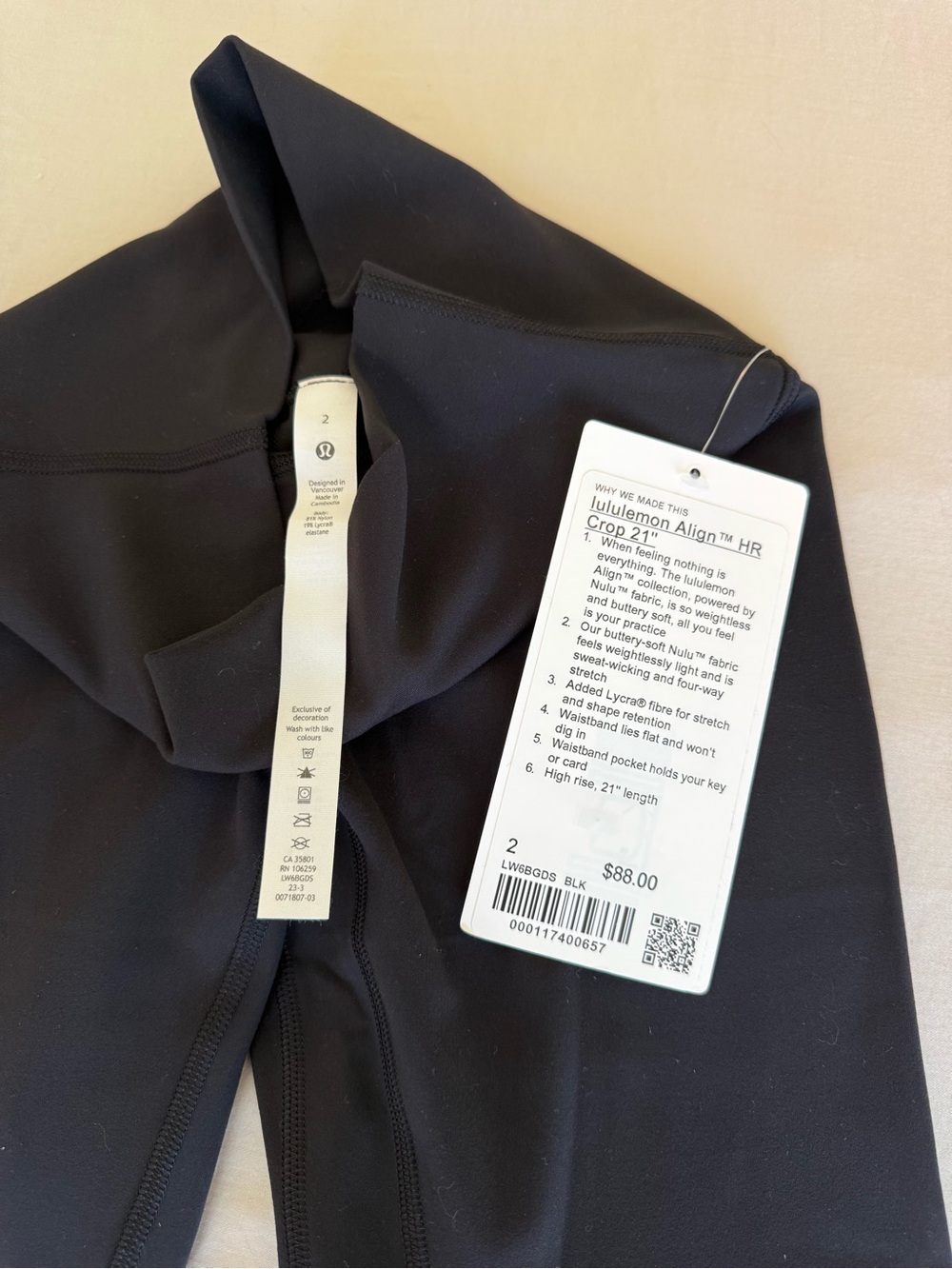lululemon athletica Align 21” Crop Black High-Rise Leggings - Picture 3 of 3